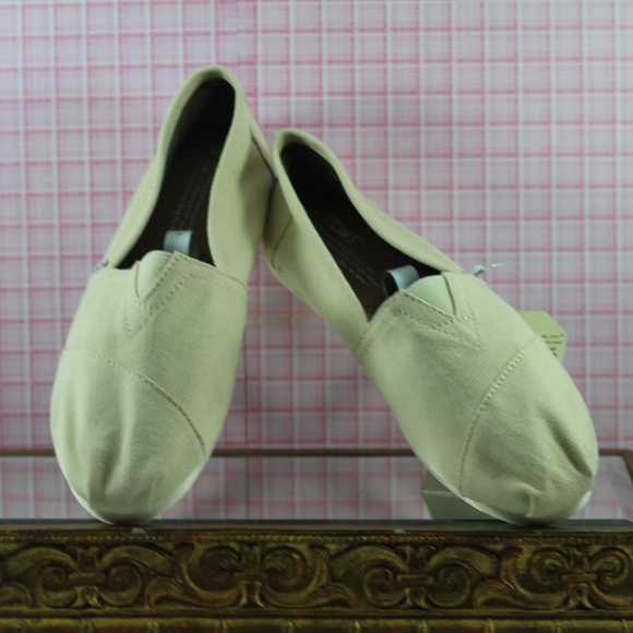 NWT Toms Alpargatas - Picture 10 of 16